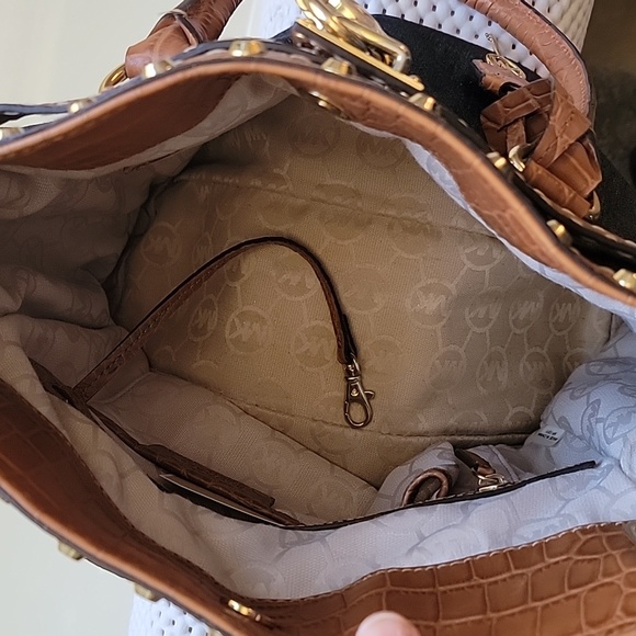 Michael Kors Hamilton Pick Stich Demin Tote with Dust Cover - Picture 7 of 7